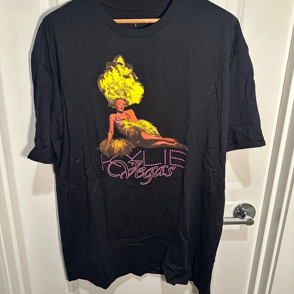 KYLIE MINOGUE - Graphic T, Black, Las Vegas Residency Concert Merch - Picture 7 of 7